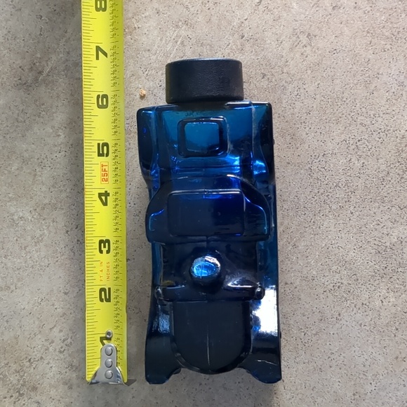 Vintage Avon Stanley Steamer Decanter - Picture 2 of 3